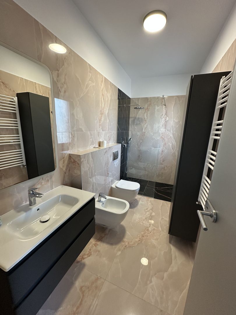 Duplex despărtit  prin garaj zona Ikea - Poză 19