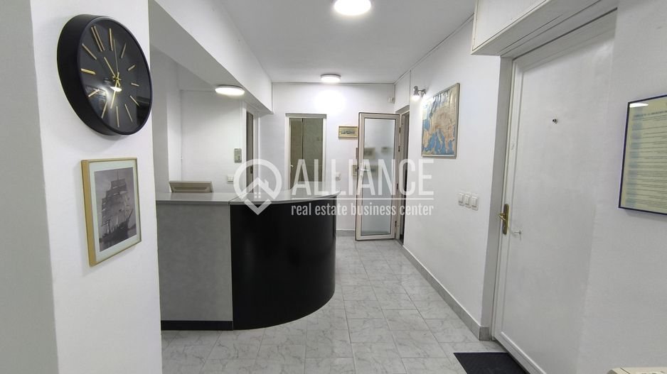 PENINSULA (cod03)- Birouri luminoase , mobilate si parcari ! - Poză 1
