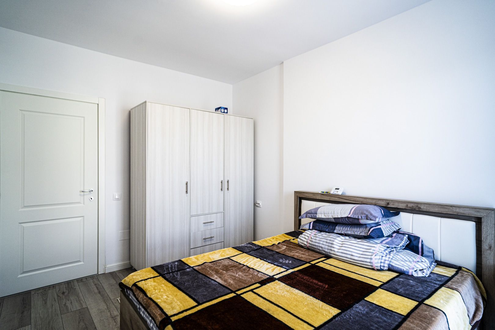 Prima inchiriere 2 Camere, decomandat, etaj 4, 6 minute METROU Preciziei - Poză 5