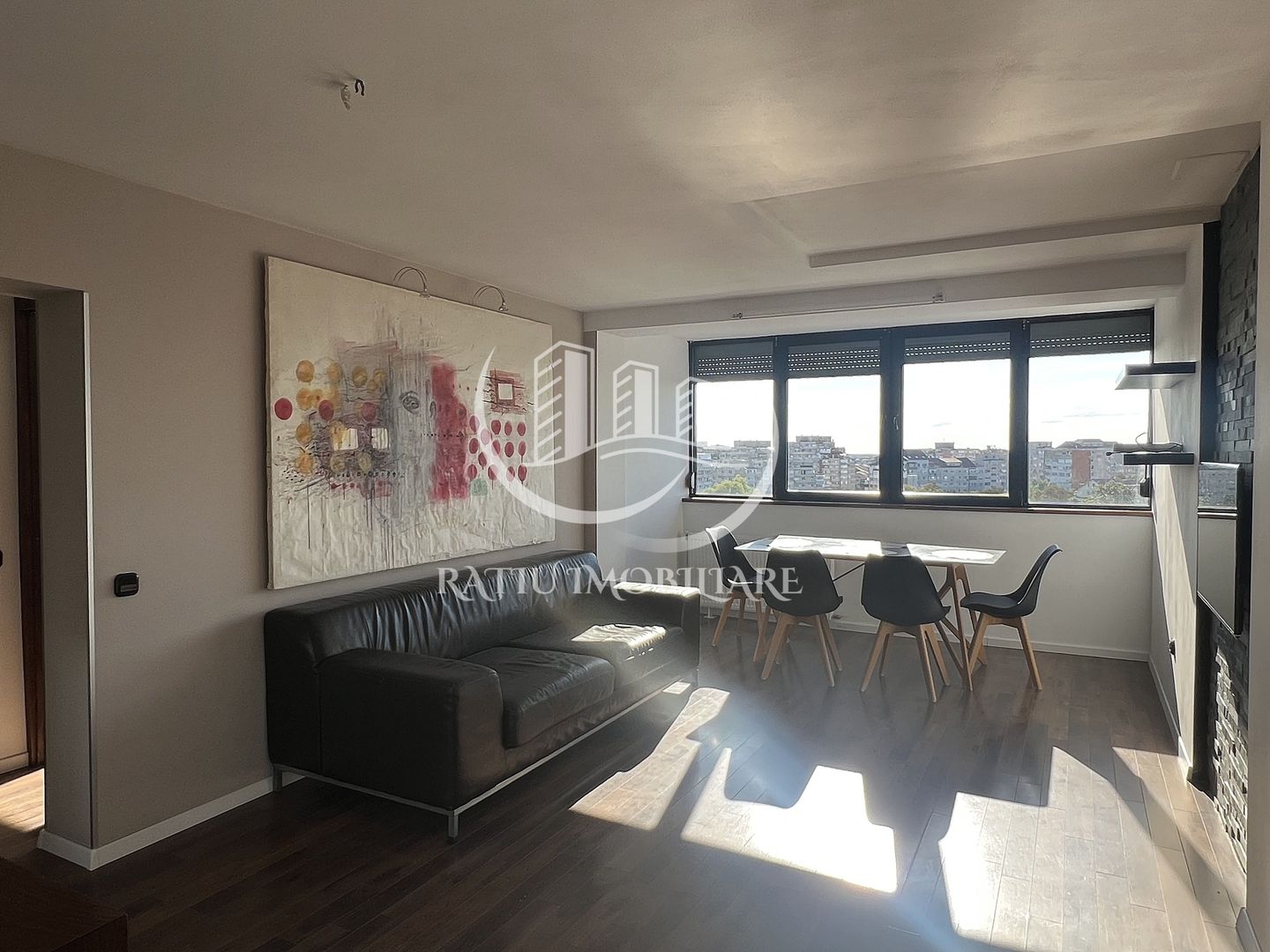 Apartament cu 3 camere | Vedere Panoramica | Rogerius | Oradea - Poză 3