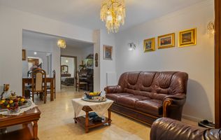 Vanzare casa 5 camere, singura in curte, zona Turda-Ion Mihalache