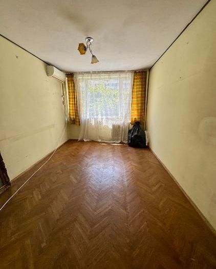 Vanzare Apartament 3 camere – Șos. Colentina, - Poză 1