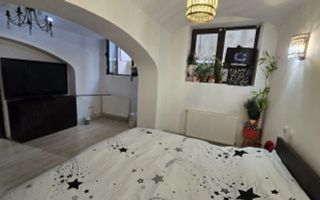 VANZARE STUDIO ULTRACENTRAL 48MP VICTORIEI ROMANA CENTRALA PROPRIE CURTE PRIVATA - Poză 2