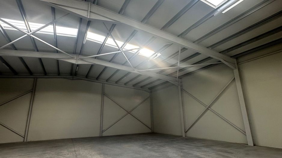 Hala productie sau depozit / Production hall or warehouse - Poză 4