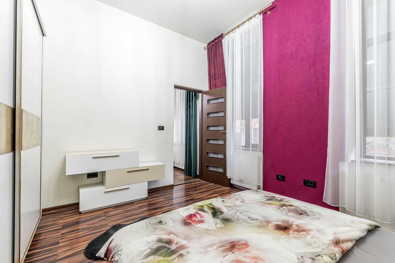 APARTAMENT ULTRACENTRAL | STR. UNIRII | MONUMENT ISTORIC - COMISION 0 - Poză 4