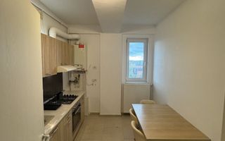 Etaj intermediar. Bloc nou cu lift. Pozitie excelenta - Poză 1