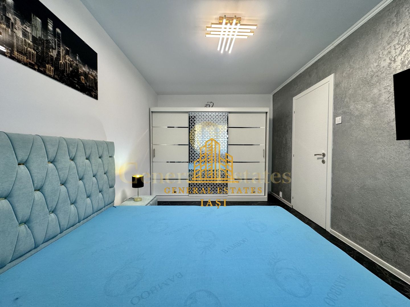 Vânzare apartament cu 2 camere 52 m.p. în Pod Roș - Poză 8