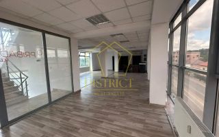 Spatiu birou renovat luminos cladire birouri I Simion Barnutiu - Poză 5