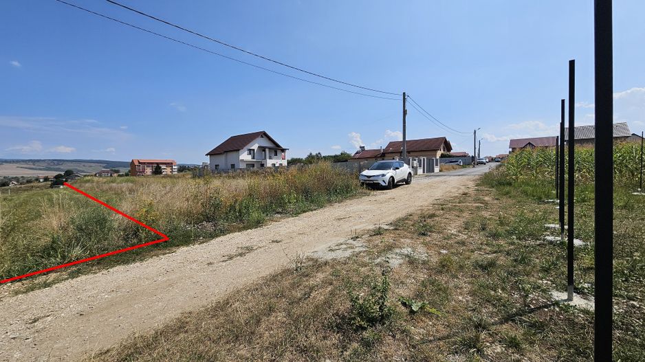 20min de Brasov teren cu toate utilitatile ,str Monumentului Feldioara, asfalt - Poză 13