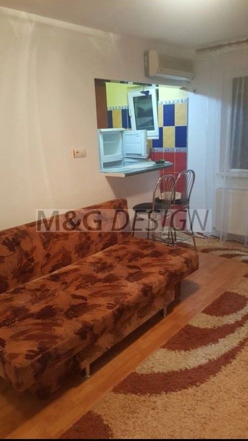 Garsoniera zona Sagului amenajata - Poză 1