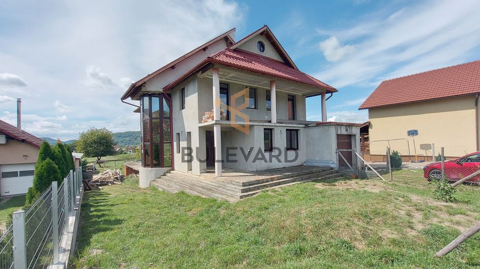 Casa individuala cu teren de 977 mp  la 5 minute de Dej! - Poză 1