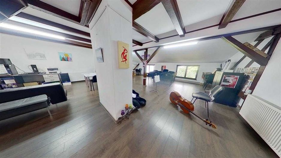 Casa in zona centrala Brasov - Poză 5