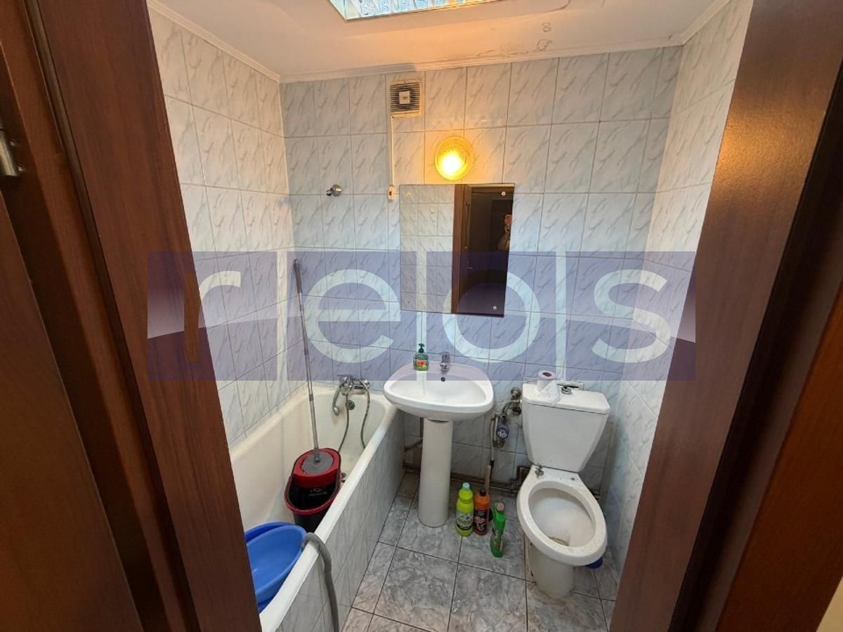 DE VANZARE 3 CAMERE DRUMUL TABEREI –  METROU RAUL DOAMNEI  CENTRALA - Poză 7
