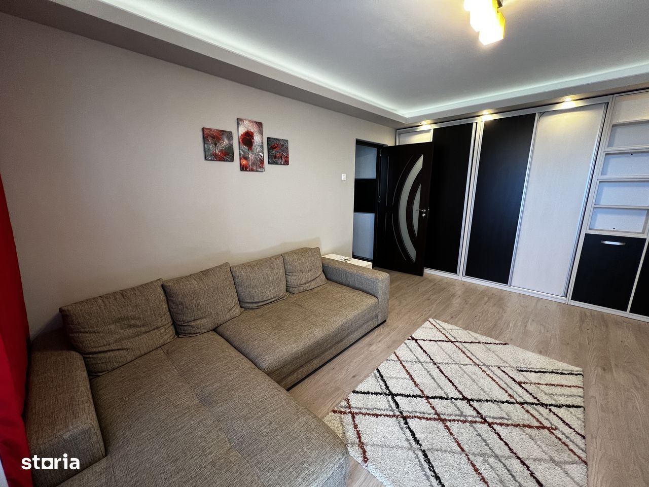 De vanzare garsoniera Gorjului/Renovata - Poză 1