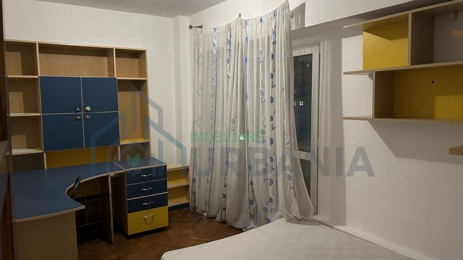 #! Apartament cu 3 camere decomandat 2 bai 2 balcoane - Poză 4