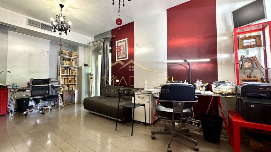 Vila cu 5 camere *344mp* + 800mp Teren // Zona Bucurestii Noi - Poză 40