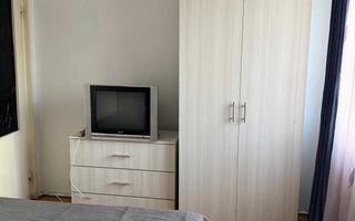 Închiriez apartament cu 2 camere Podu Ros 450 euro - Poză 1