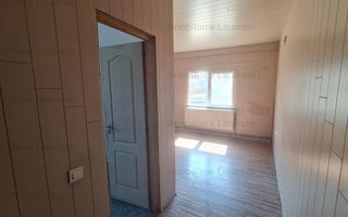 Proprietate in Cristian cu trei constructii+o fundatie,450000euro - Poză 25