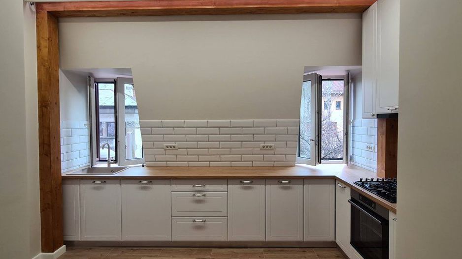 Bulevardul Dacia - Piata Romana | 4 Camere | 2 Bai | Parcare - Poză 3