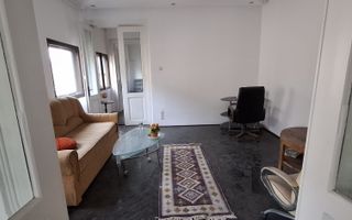 Se vinde etajul 1 si mansarda | Vile interbelica | 13 Septembrie - Poză 25