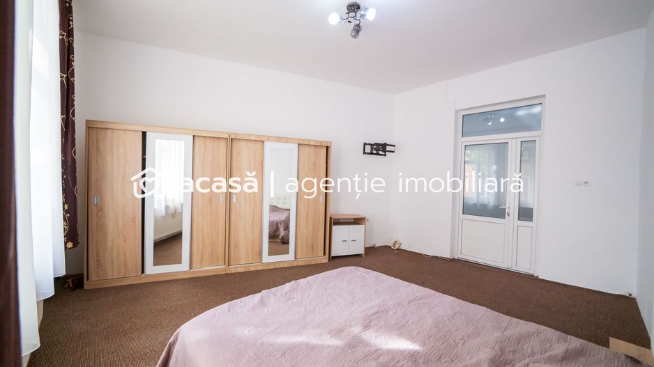 PRET NOU! Apartament spatios 4 camere - COMISION 0% - Poză 1