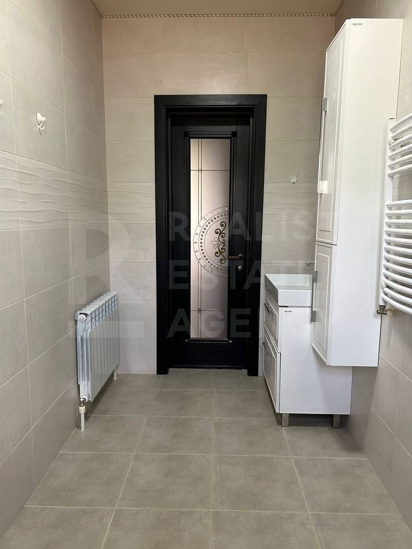 Vânzarea, casa/villa, 4 camere, str. Taras Șevcenco, Pământeni - Poză 31