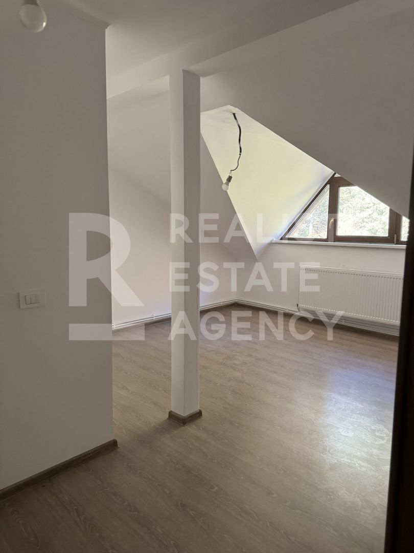 Apartament, 4 camere, Predeal, județul Brașov - Poză 7
