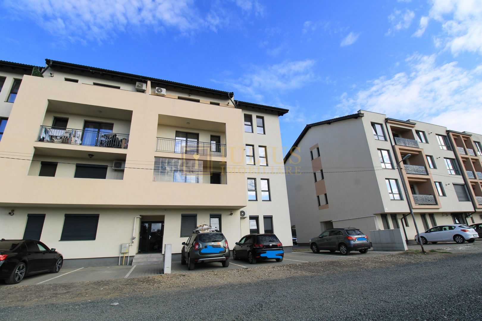Bloc nou, parter, loc de parcare -Braytim-Giroc - Poză 1