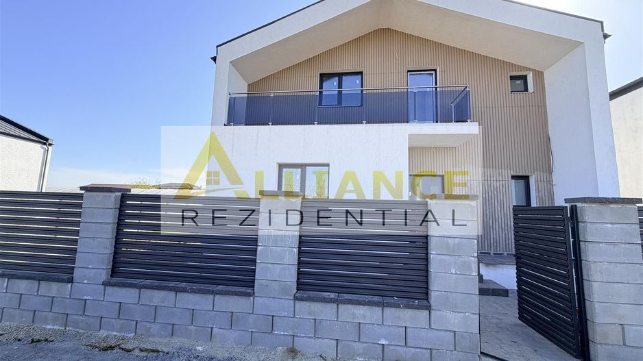 Casa viitorului  || Pompa de caldura || Panouri foto 117 kw - Poză 2