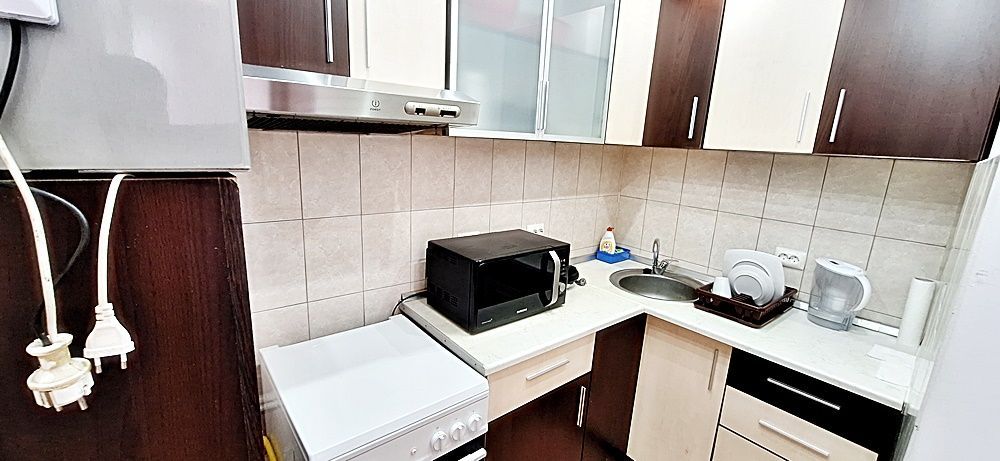 Zona Astra, str. Traian garsoniera mobilata, etaj 3, pret 63000 euro - Poză 5