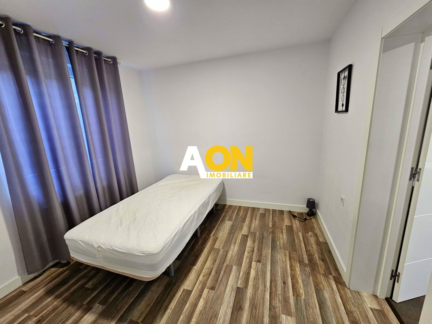Casa tip insiruit, 5 camere, 2 bai, mobilata si utilata - Poză 6