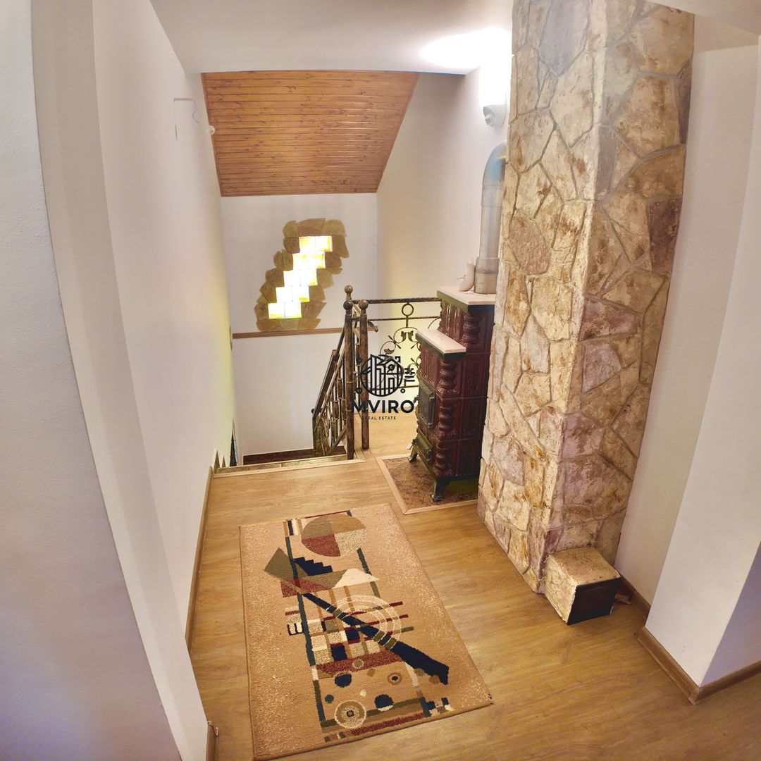 Casa de vanzare in Targoviste - 5 camere, 2 garaje, teren generos - Poză 21