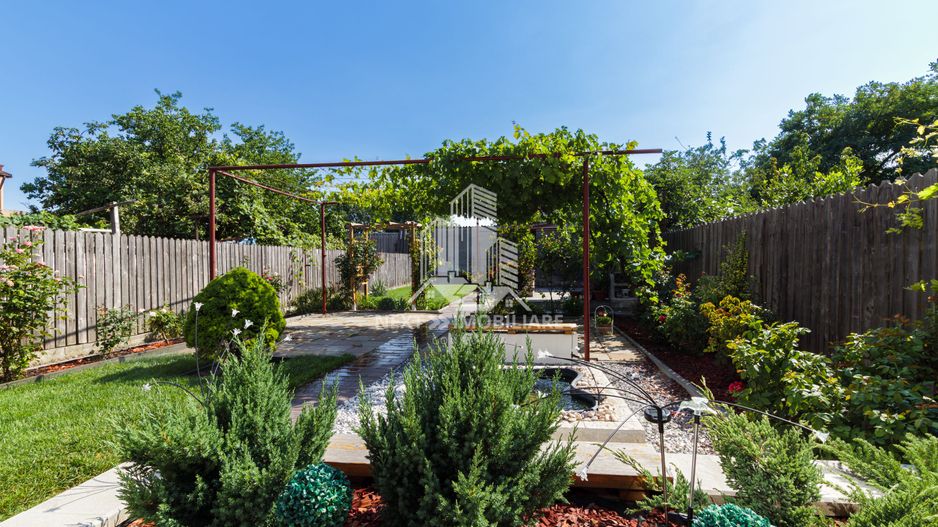 Vila S+P+2E+ M, garaj si spatiu comercial, Km4-5 - Poză 18