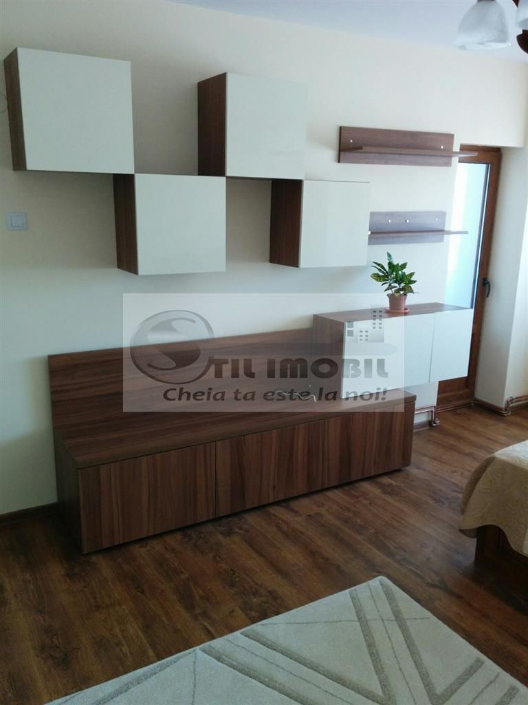 Apartament 1 camera Gara 420 euro - Poză 9