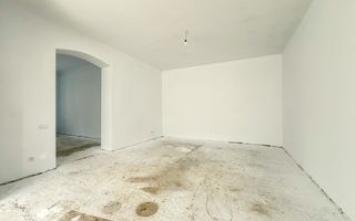 Apartament  78 mp utili cu gradina de 100 mp pe strada Brasov! - Poză 4