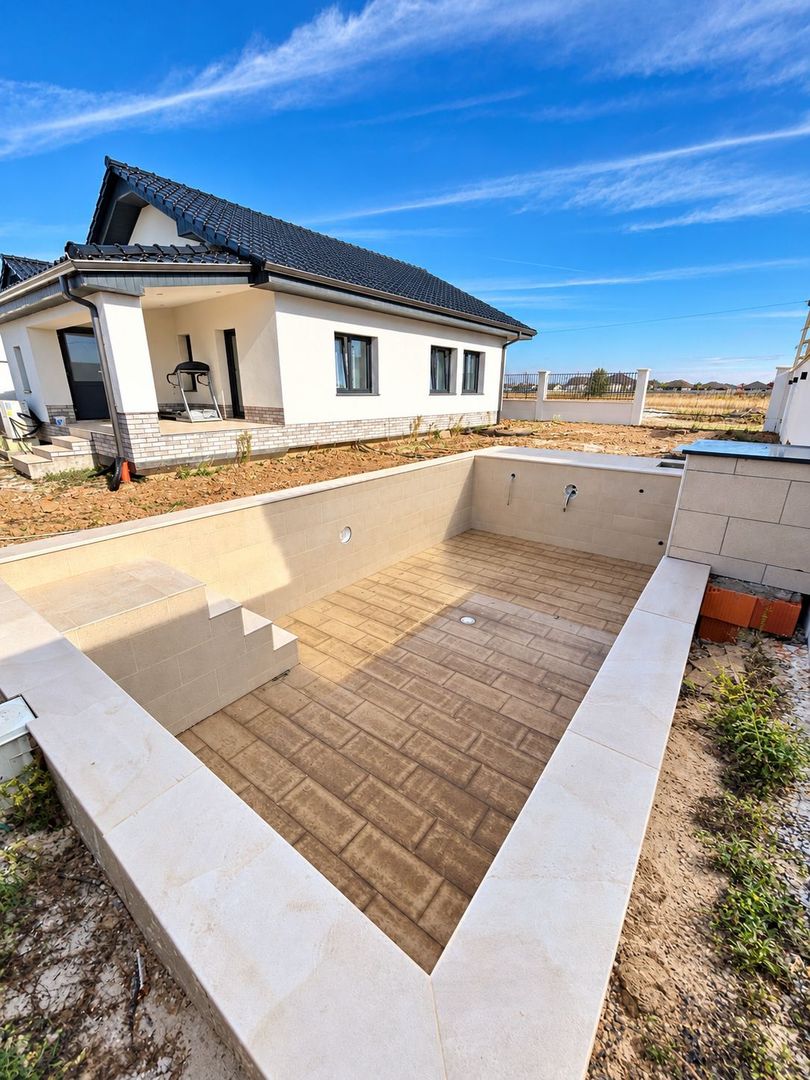 CASĂ MODERNĂ DE ÎNCHIRIAT ÎN SÂNTANDREI - Poză 1
