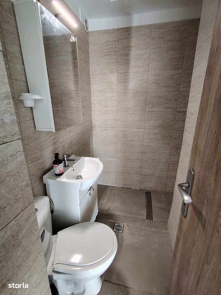 Inchiriere ap 2 camere + hol locuibil, Turda colt cu Calea Grivitei - Poză 5