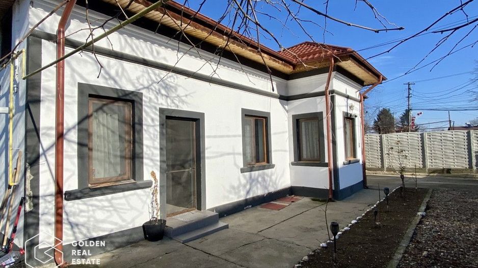 Casă de vânzare în Titu, jud. Dâmbovița, amenajată complet - Poză 3