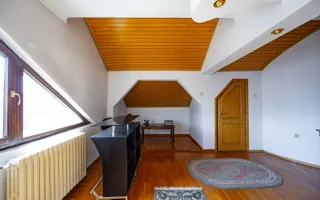 Vila impresionanta D+P+E+M | 500+ mp | teren 2652 mp | piscina - Poză 25