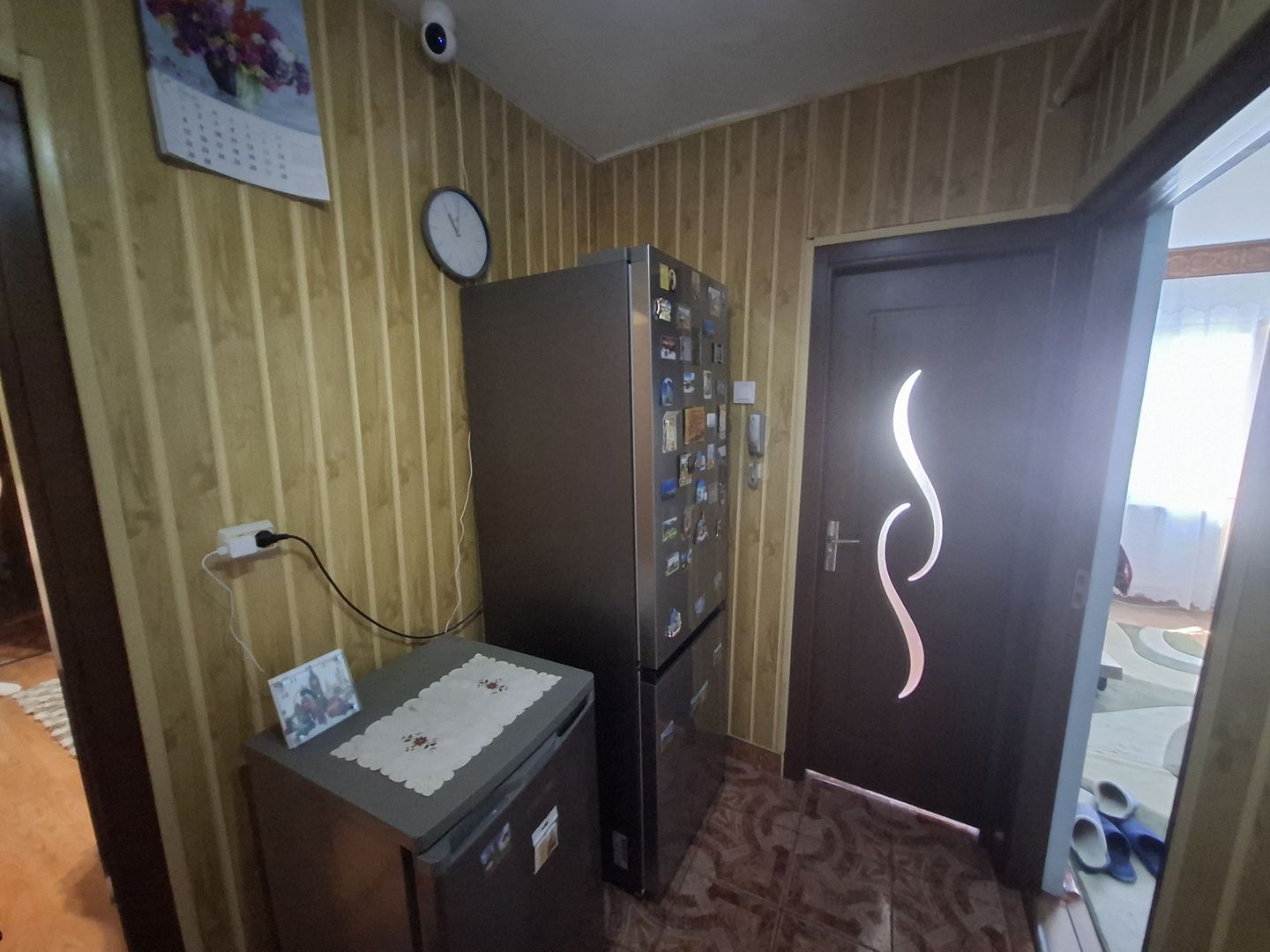 Apartament 3 Camere, Complet Mobilat – Cornișa Bistriței (Etaj 2) - Poză 9