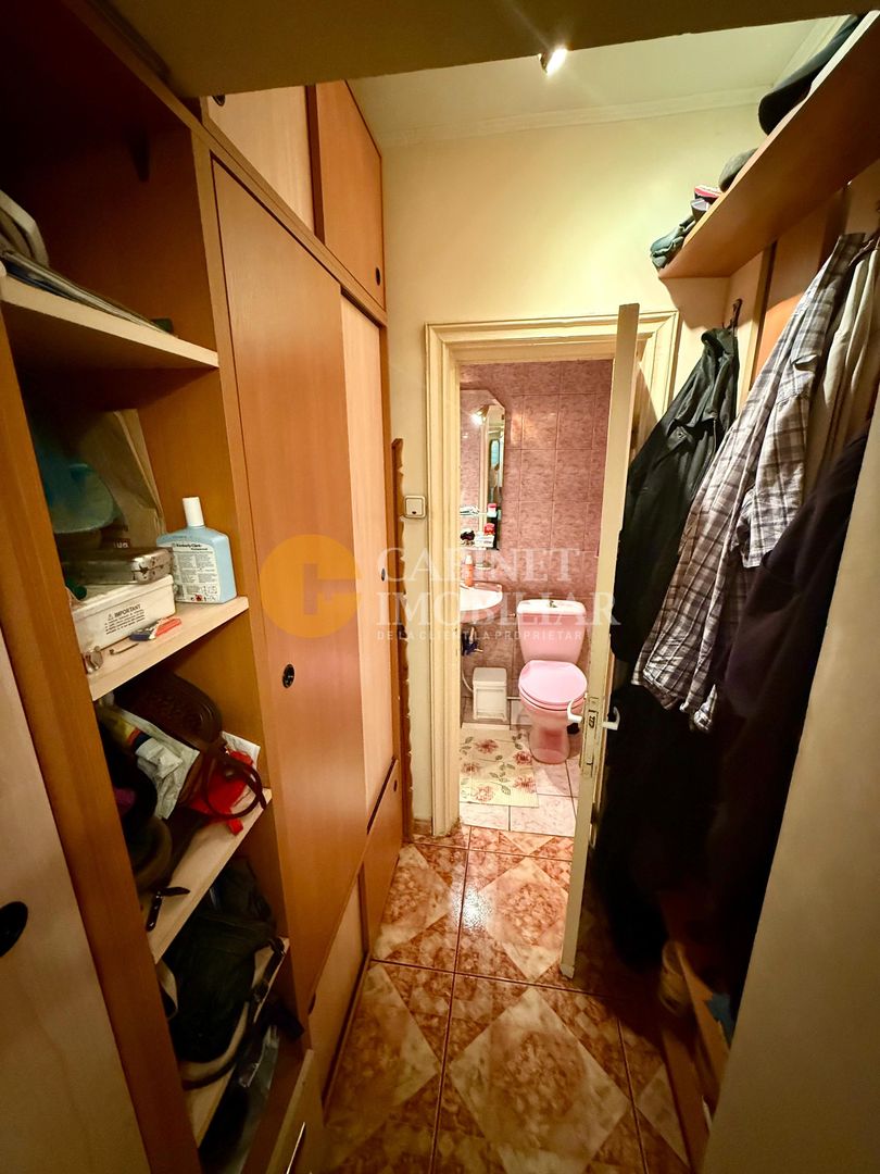 Apartament cu 3 Camere, 2 Bai - Etaj 3 - Zona Podu Ros - Poză 10
