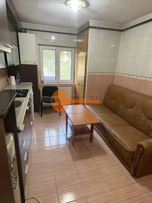 3 camere Aviatiei (centrala termica-200 m metrou) - Poză 1