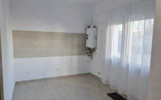Apartament de 3 camere, modern, prima inchiriere, zona Centrala - Poză 3