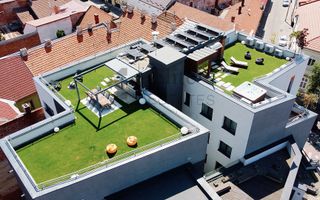 Penthouse de lux 530 mp ultracentral in Oradea - Poză 1