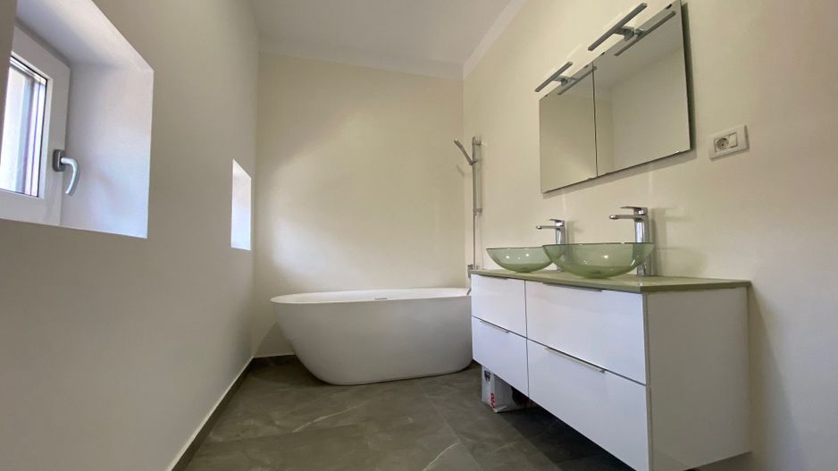 Casa individuala moderna in zona de Nord - Poză 11