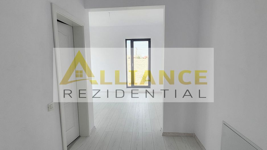 Casa 4 Camere | 200 m de Blv. - Poză 11