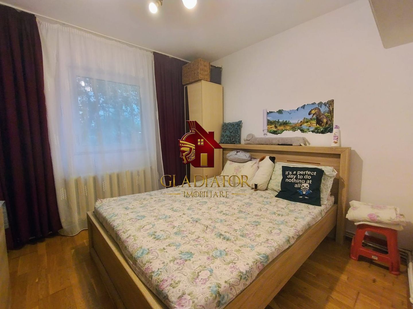 Apartament cu 3 camere, SD, Dacia - Bicaz Anemarket, parter inalt - Poză 6