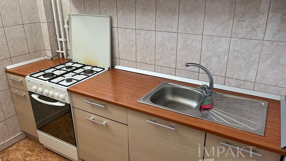 Apartament cu o camera in Gheorgheni - Poză 4
