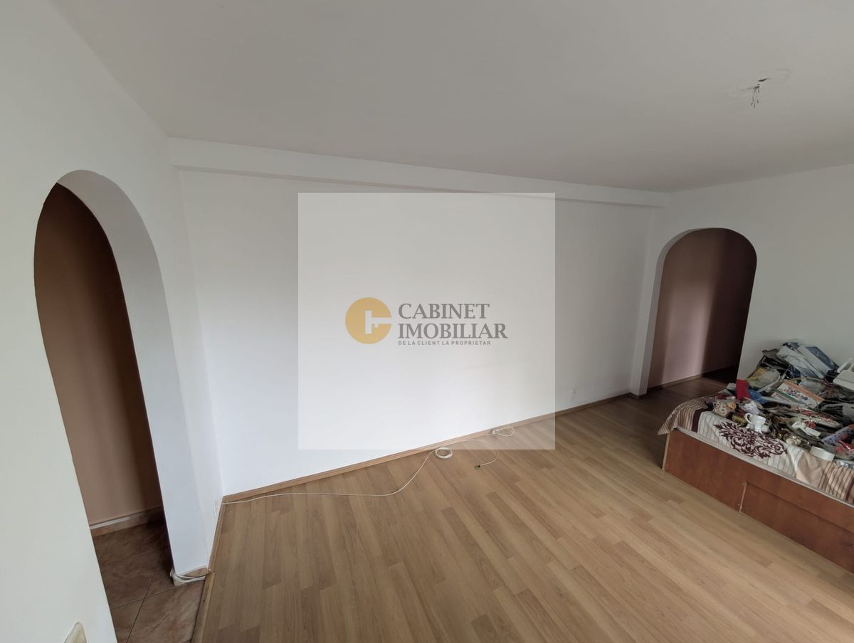 3 Camere - 67MP | Credit | Reabilitat | Gorjului - Poză 1