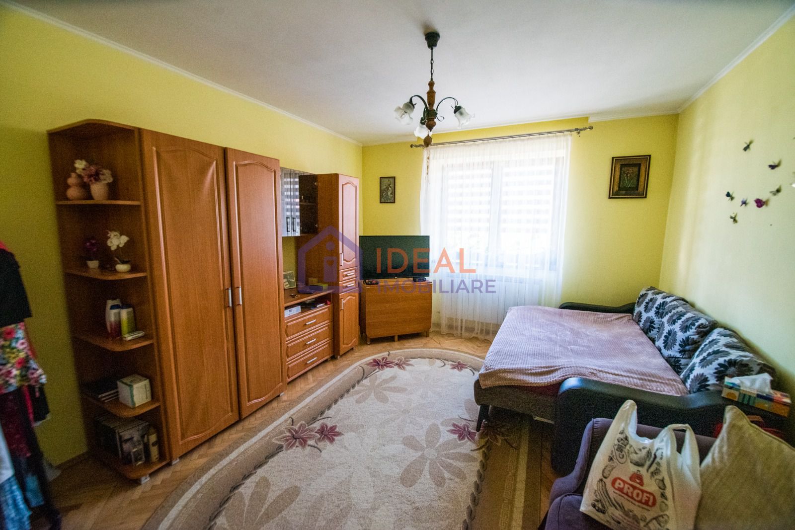 Casa Individuala cu 8 camere si 430 mp de curte, zona Calea Poplacii - Poză 24